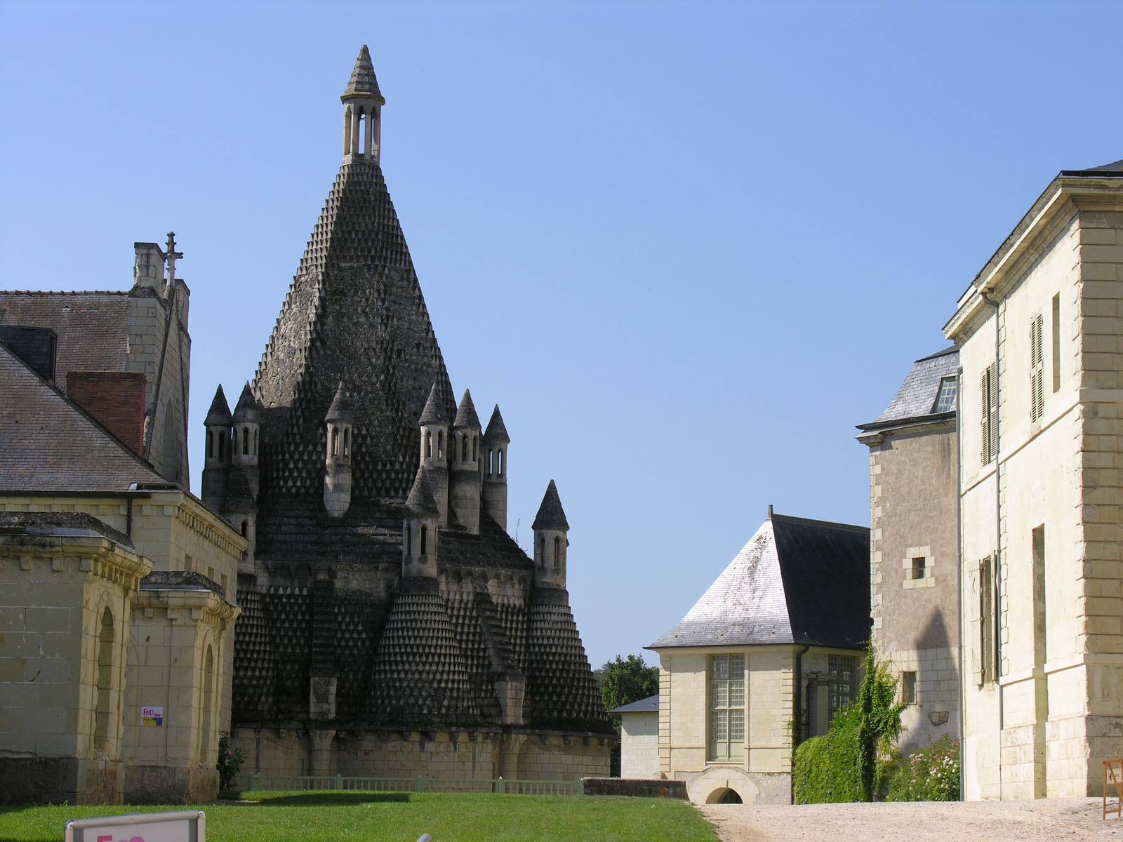 Fontevraud-l'Abbaye